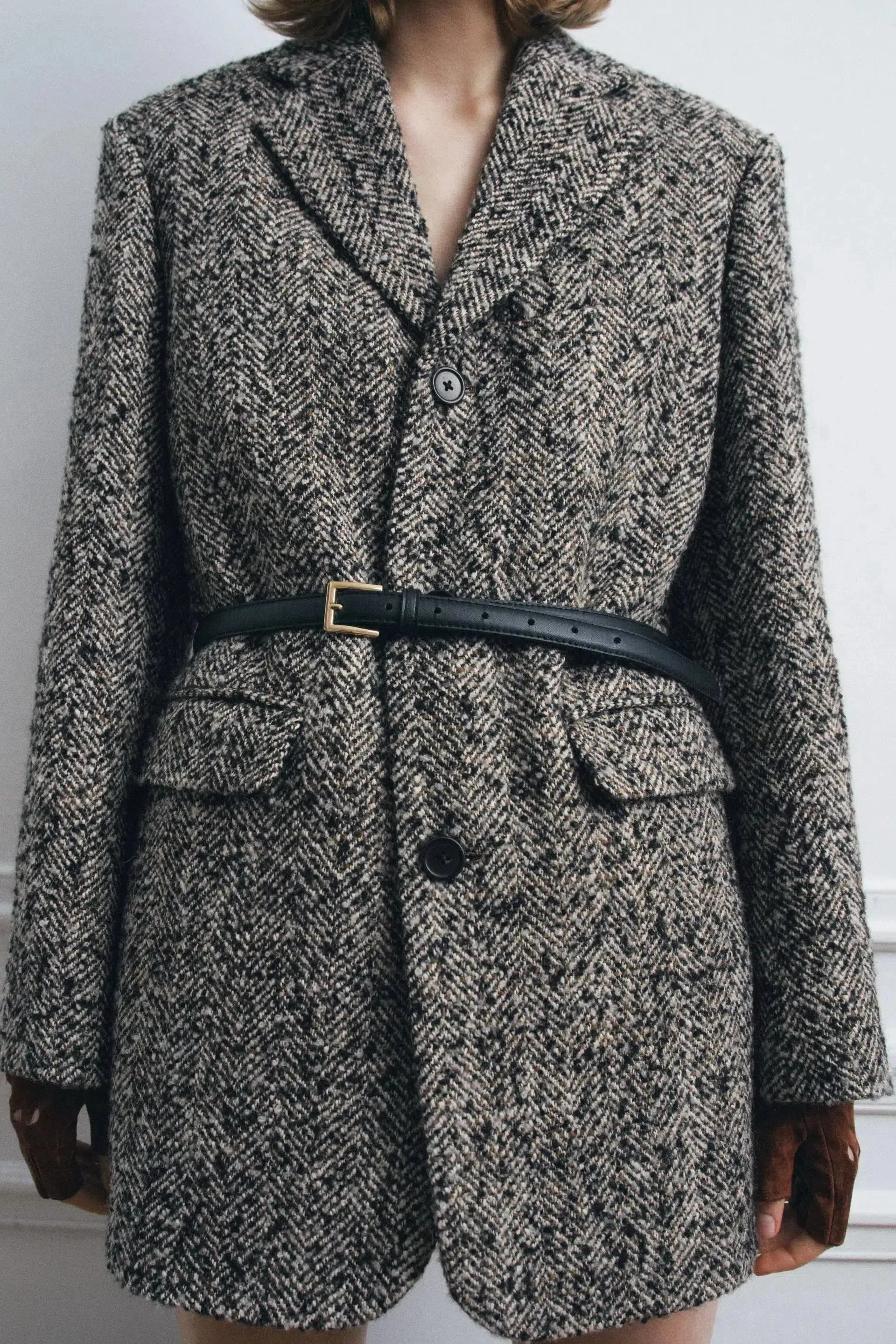 Alziette – Belted herringbone – Coat