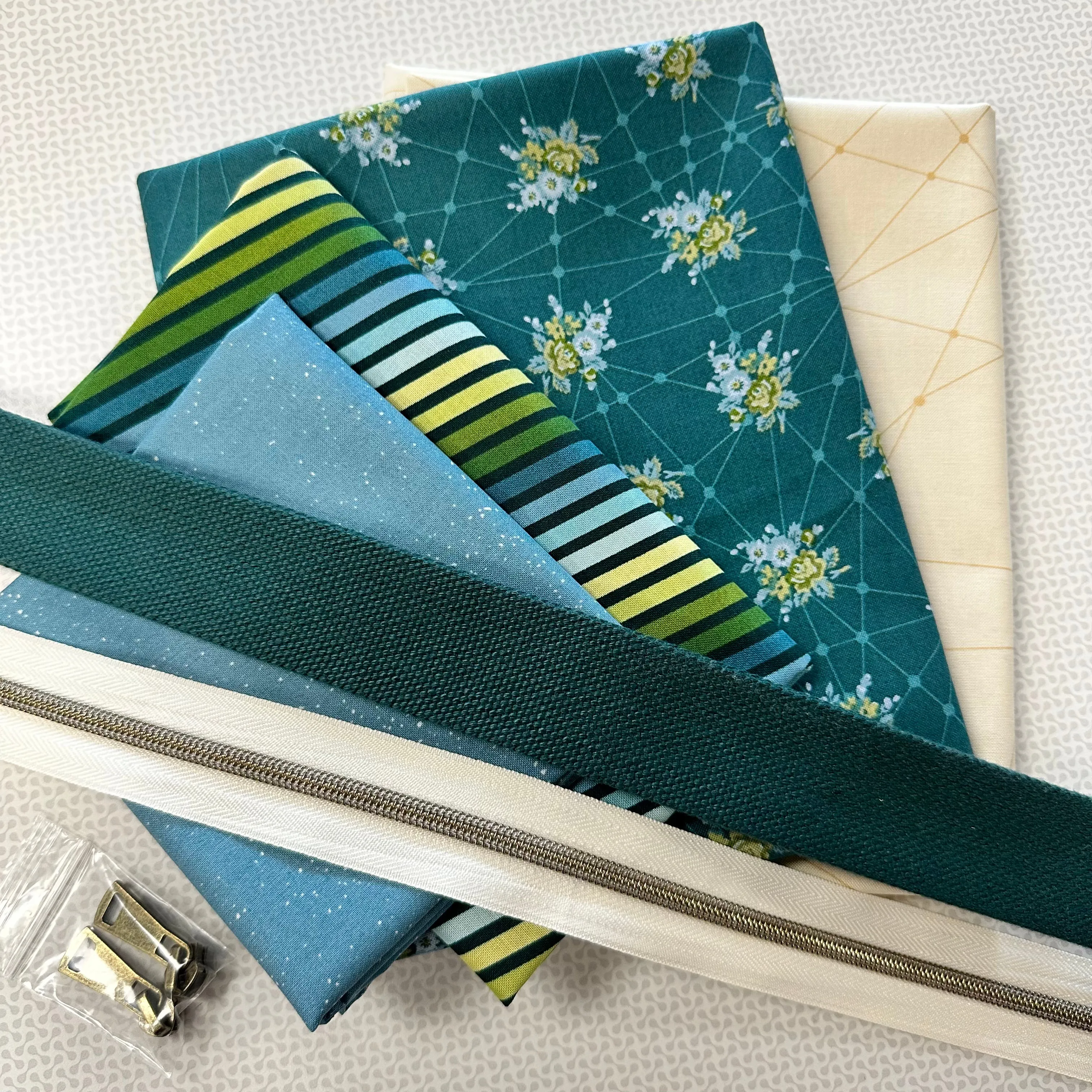 Patchwork Duffle Tote Kit
